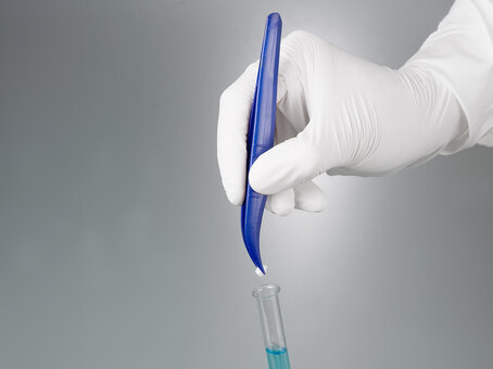 Single-use tweezers, blue, pointed/angled