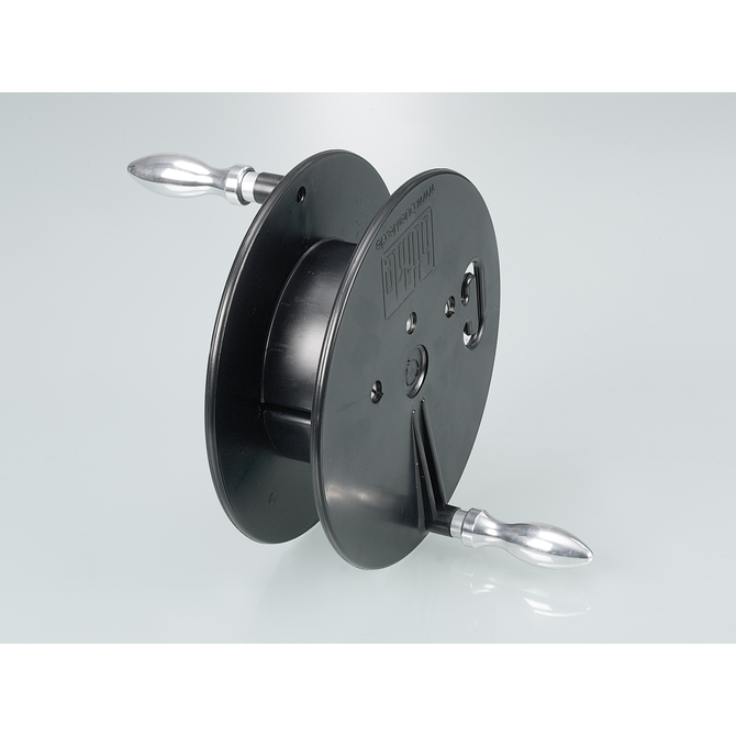 Manually-operated reel PA electrically-conductive