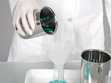 Stainless steel laboratory beaker