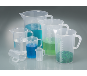 Graduated beakers with handle, transparent graduation