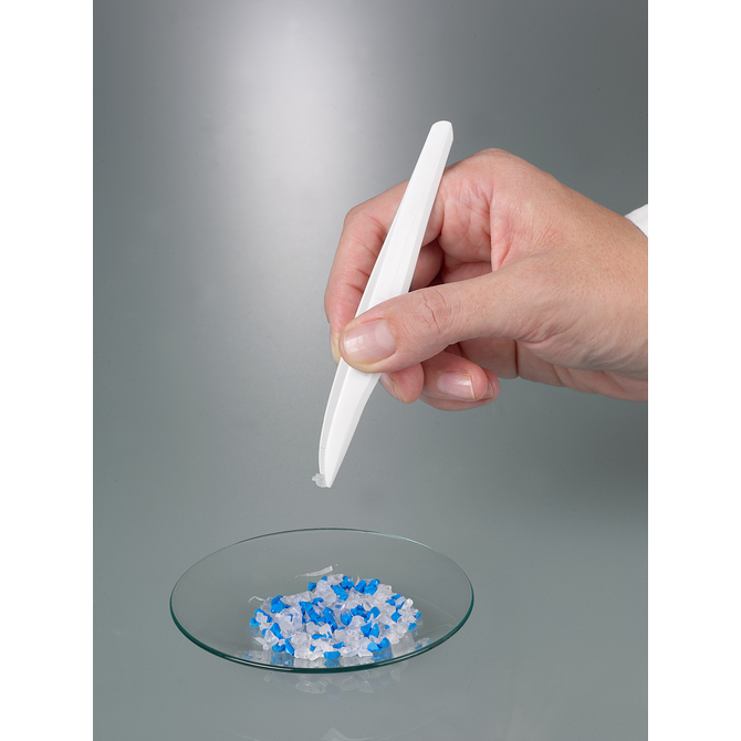 Forceps, disposable, pointed