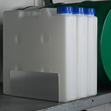 Support stand for compact jerrycans 5 l