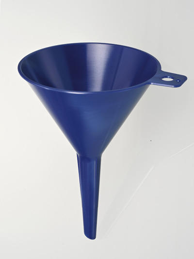 Detectable liquid funnel