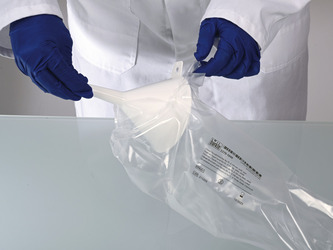 Single-use funnel for liquids Bio, sterile, unpacking