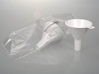Disposable powder funnel, sterile