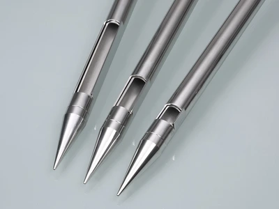 Scratcher tip detail